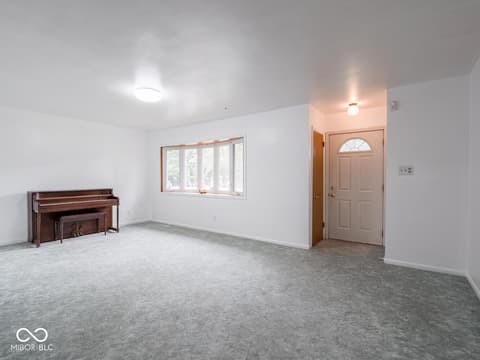 Foyer at 2326 E Banta Road, Indianapolis, IN