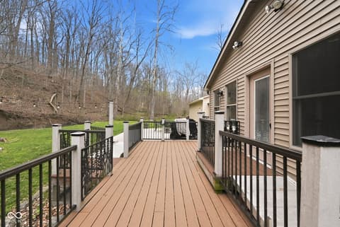 Photo of 440 Daugherty Road, Nashville, IN