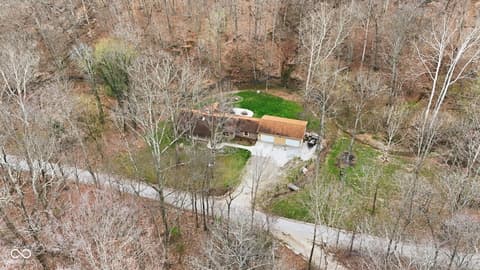 Aerial view at 440 Daugherty Road, Nashville, IN
