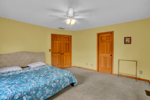 Photo of 4741 Winterberry Place, Columbus, IN