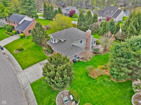 Photo of 4741 Winterberry Place, Columbus, IN