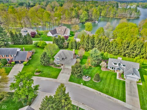 Photo of 4741 Winterberry Place, Columbus, IN