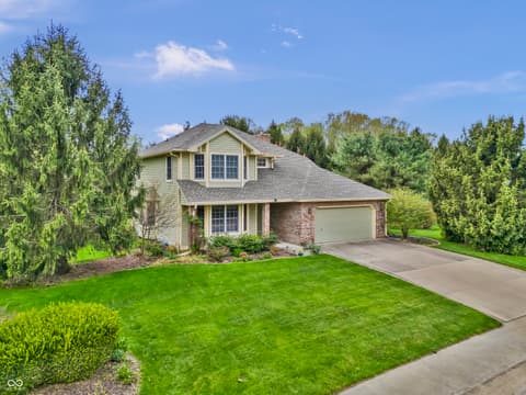 Photo of 4741 Winterberry Place, Columbus, IN