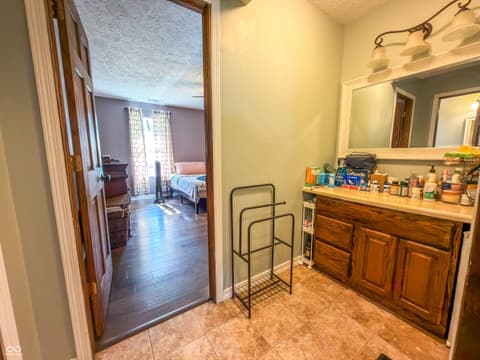 Photo of 7710 Inverness Drive, Indianapolis, IN