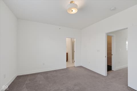 Photo of 727 N Illinois Street, Indianapolis, IN