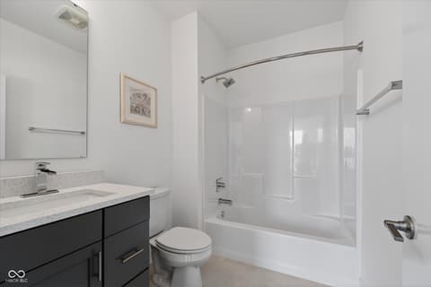 Photo of 727 N Illinois Street, Indianapolis, IN