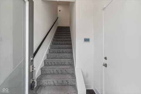 Photo of 727 N Illinois Street, Indianapolis, IN