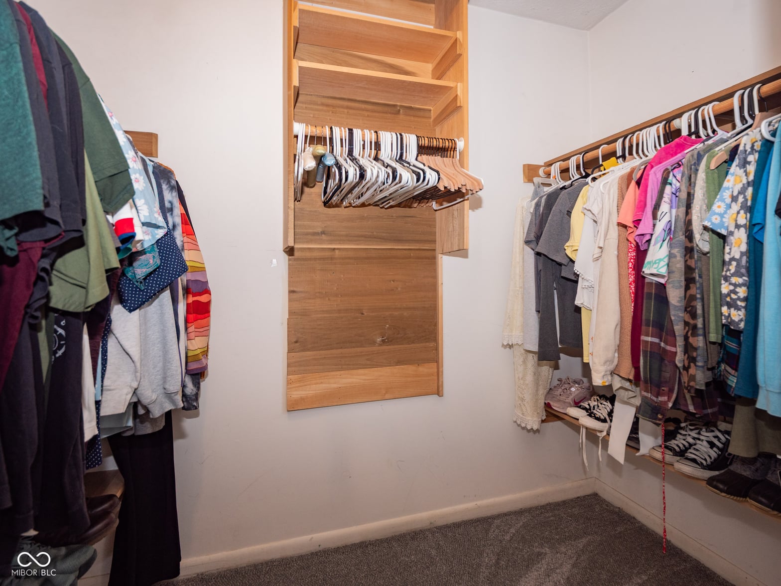 Walk In Closets