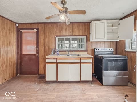 Photo of 742 S Addison Street, Indianapolis, IN