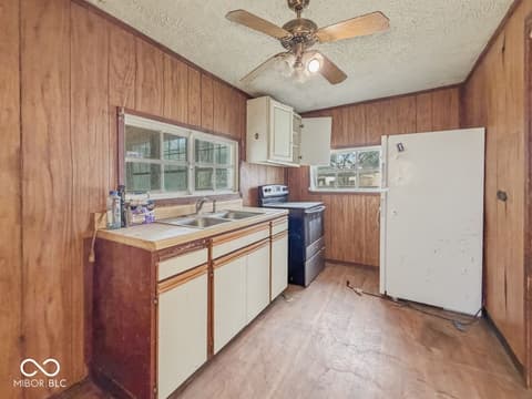 Photo of 742 S Addison Street, Indianapolis, IN