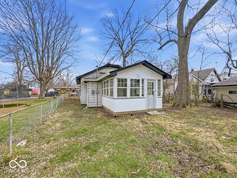 Photo of 742 S Addison Street, Indianapolis, IN
