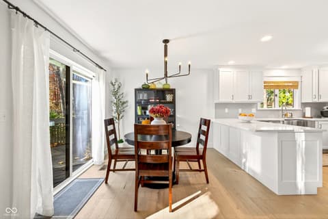 Photo of 9428 S Harbour Pointe Drive, Bloomington, IN