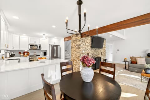 Photo of 9428 S Harbour Pointe Drive, Bloomington, IN