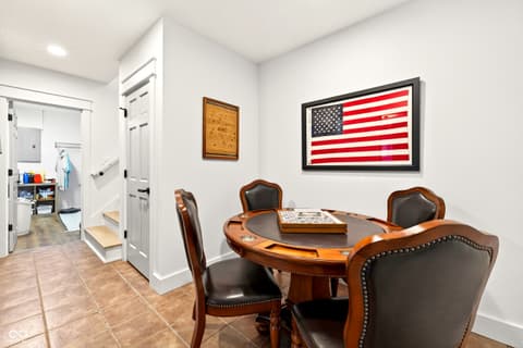 Photo of 9428 S Harbour Pointe Drive, Bloomington, IN