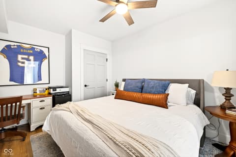 Photo of 9428 S Harbour Pointe Drive, Bloomington, IN