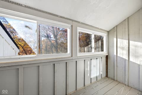 Photo of 9428 S Harbour Pointe Drive, Bloomington, IN
