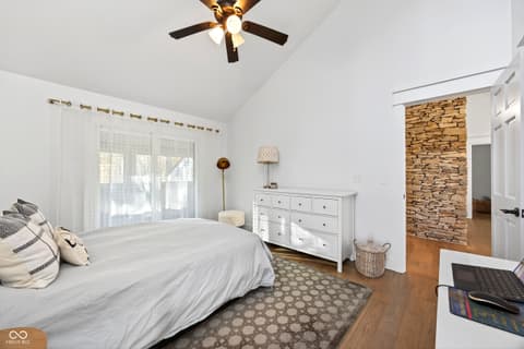 Photo of 9428 S Harbour Pointe Drive, Bloomington, IN