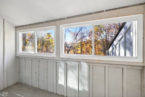 Photo of 9428 S Harbour Pointe Drive, Bloomington, IN