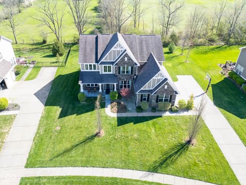 Photo of 1325 Brentford Lane, Greenwood, IN