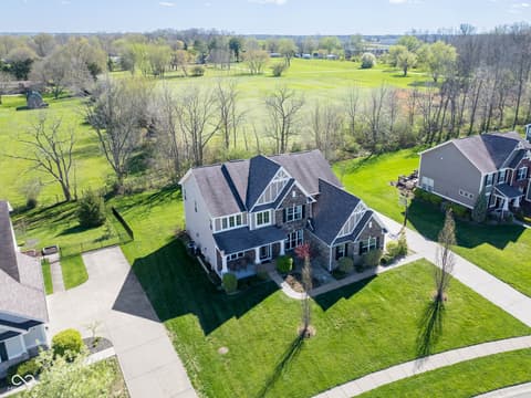 Photo of 1325 Brentford Lane, Greenwood, IN