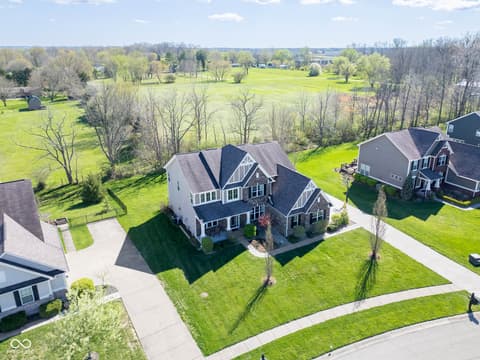 Photo of 1325 Brentford Lane, Greenwood, IN
