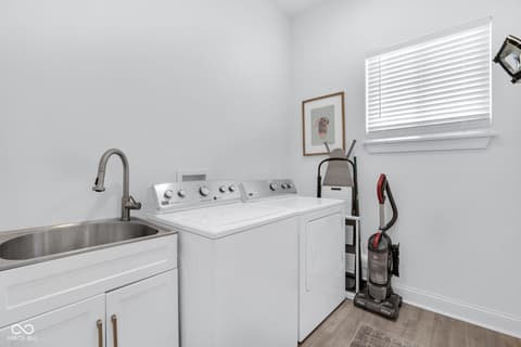 Photo of 1114 N Beville Avenue, Indianapolis, IN
