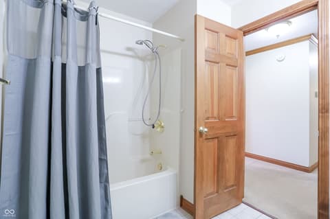 Photo of 5571 N Red Oak Drive, Greenfield, IN