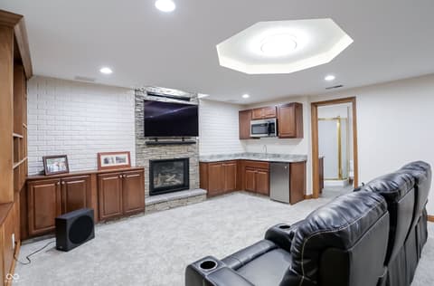 Photo of 5571 N Red Oak Drive, Greenfield, IN