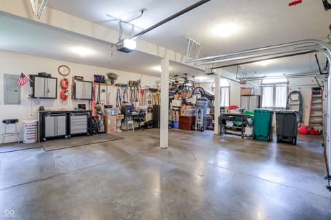 Photo of 5571 N Red Oak Drive, Greenfield, IN
