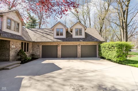 Photo of 5571 N Red Oak Drive, Greenfield, IN