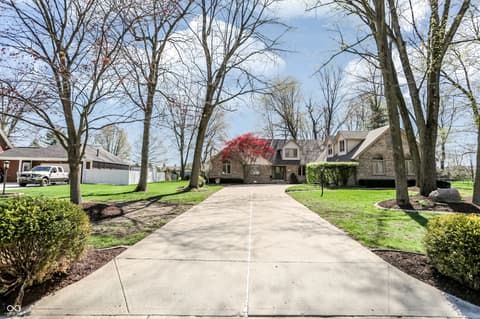 Photo of 5571 N Red Oak Drive, Greenfield, IN