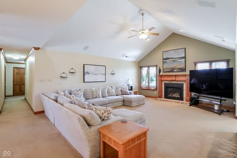 Photo of 5571 N Red Oak Drive, Greenfield, IN