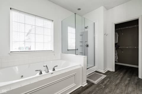Primary bathroom at 1442 Labrot Court, Avon, IN