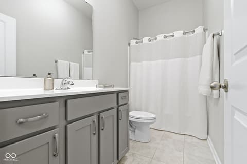 Photo of 18271 Lake Winds Drive, Westfield, IN