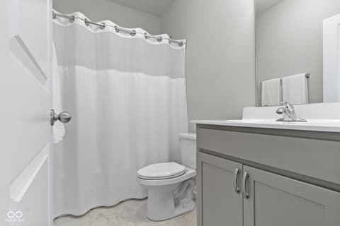 Photo of 18271 Lake Winds Drive, Westfield, IN