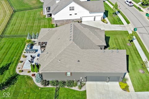 Photo of 18271 Lake Winds Drive, Westfield, IN