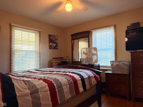 Photo of 415 N 18th Avenue, Beech Grove, IN