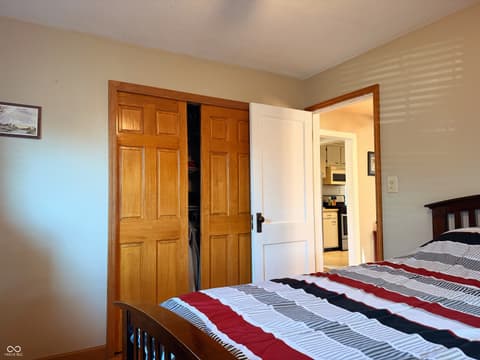 Photo of 415 N 18th Avenue, Beech Grove, IN