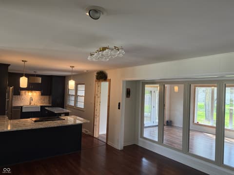 Photo of 4226 Roselawn Avenue, Columbus, IN