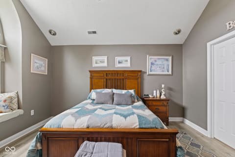 Bedroom at 4012 S Loganberry Court, New Palestine, IN