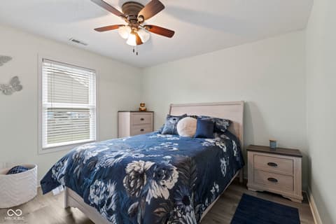 Bedroom at 4012 S Loganberry Court, New Palestine, IN