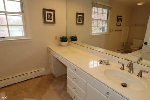 Photo of 1 Crosstie Lane, Batesville, IN