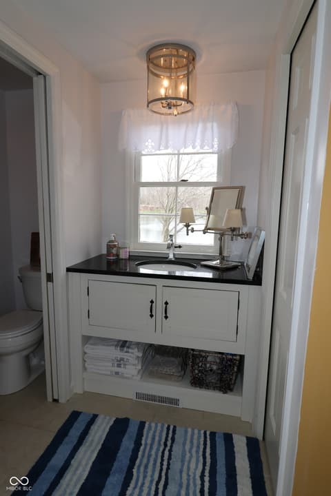 Photo of 1 Crosstie Lane, Batesville, IN