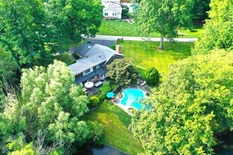Photo of 1 Crosstie Lane, Batesville, IN