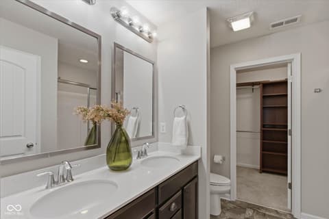 Photo of 11740 Whisperwood Way, Fishers, IN
