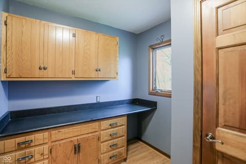 Laundry room at 1076 Chipmunk Lane, Pendleton, IN
