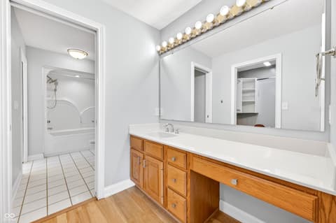 Photo of 771 Coventry Drive, Seymour, IN