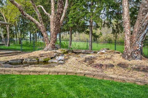 Photo of 771 Coventry Drive, Seymour, IN