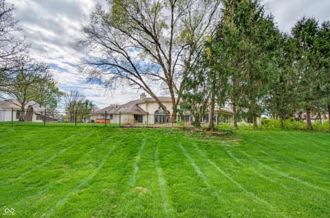 Photo of 771 Coventry Drive, Seymour, IN