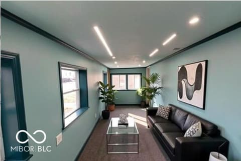 Living room at 708 Evans Street, Lebanon, IN